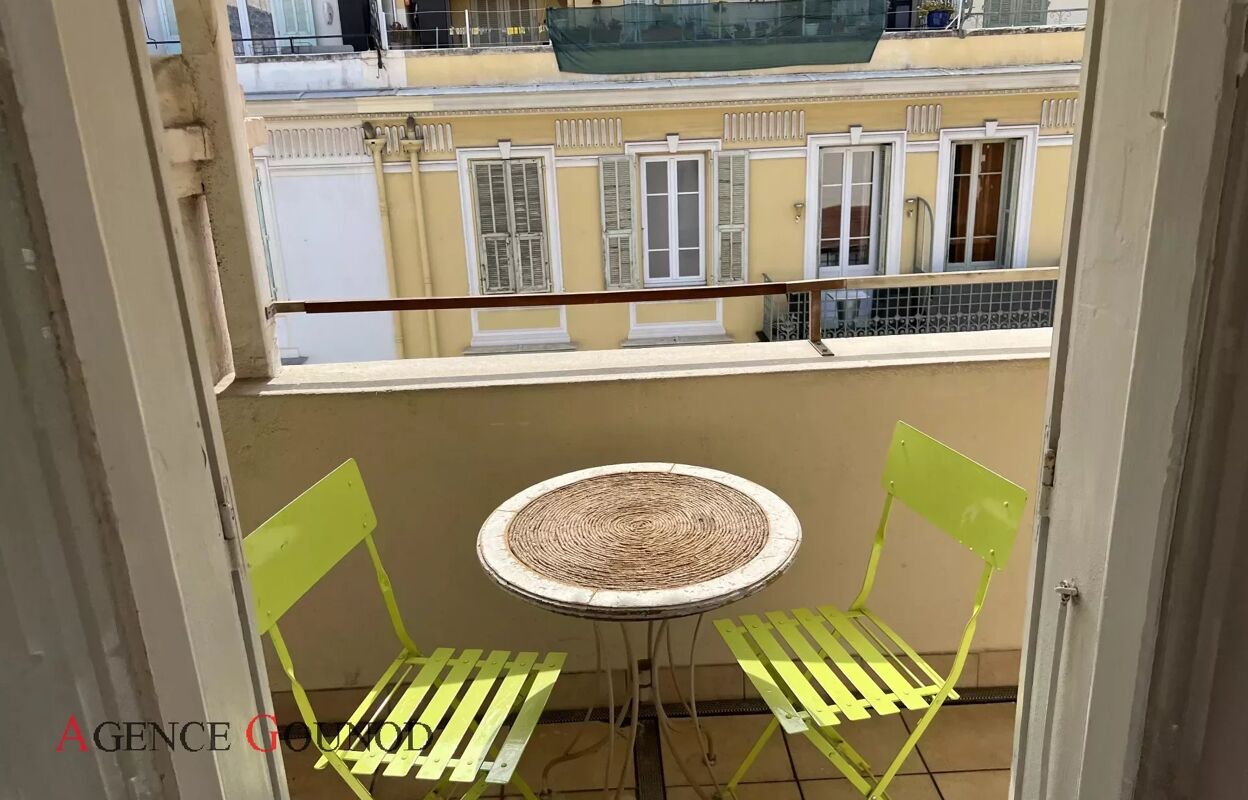 appartement 2 pièces 31 m2 à vendre à Nice (06000)