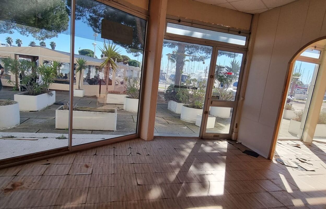 commerce  pièces 60 m2 à vendre à Le Grau-du-Roi (30240)