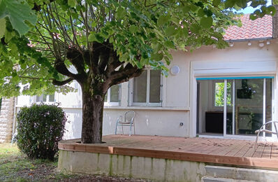 location maison 1 090 € CC /mois à proximité de Saint-Benoît (86280)
