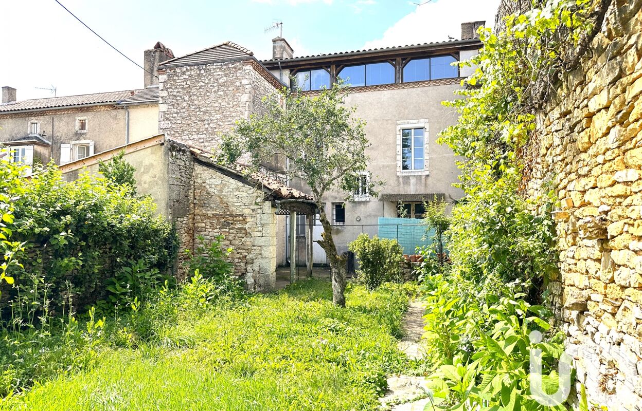 maison 4 pièces 140 m2 à vendre à Gramat (46500)