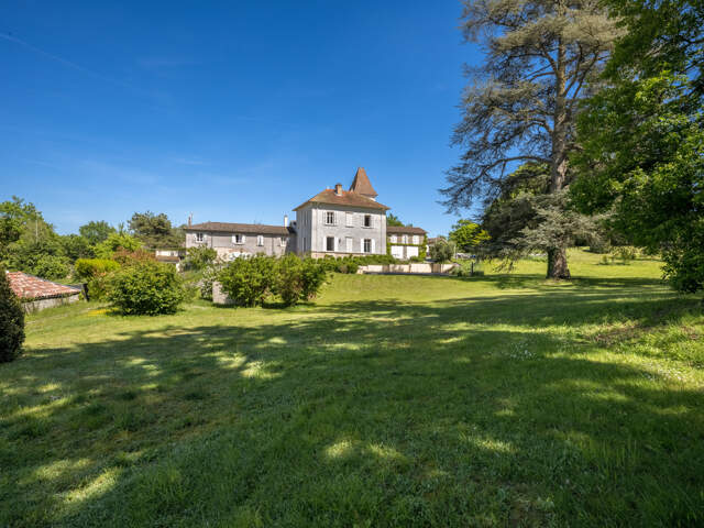 Secteur Saint Bernard, propriété de famille, parc d'1 hectare, vue — photo du bien