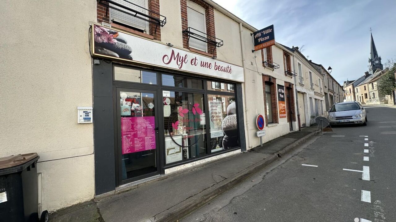 commerce  pièces 35 m2 à louer à Béville-le-Comte (28700)