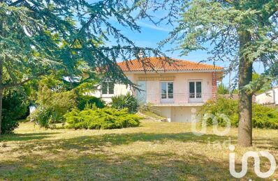 vente maison 225 000 € à proximité de Saint-Just-Luzac (17320)