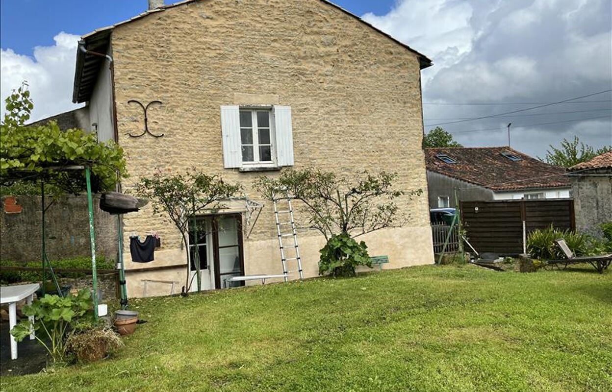 maison 7 pièces 89 m2 à vendre à Chizé (79170)