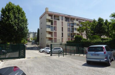 garage  pièces  m2 à louer à Marseille 10 (13010)