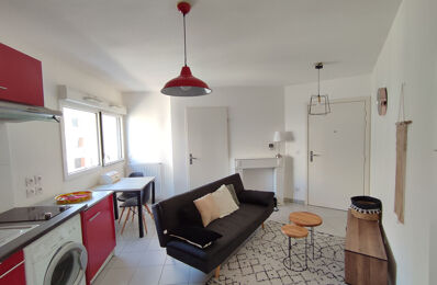 location appartement 725 € CC /mois à proximité de Yvrac (33370)