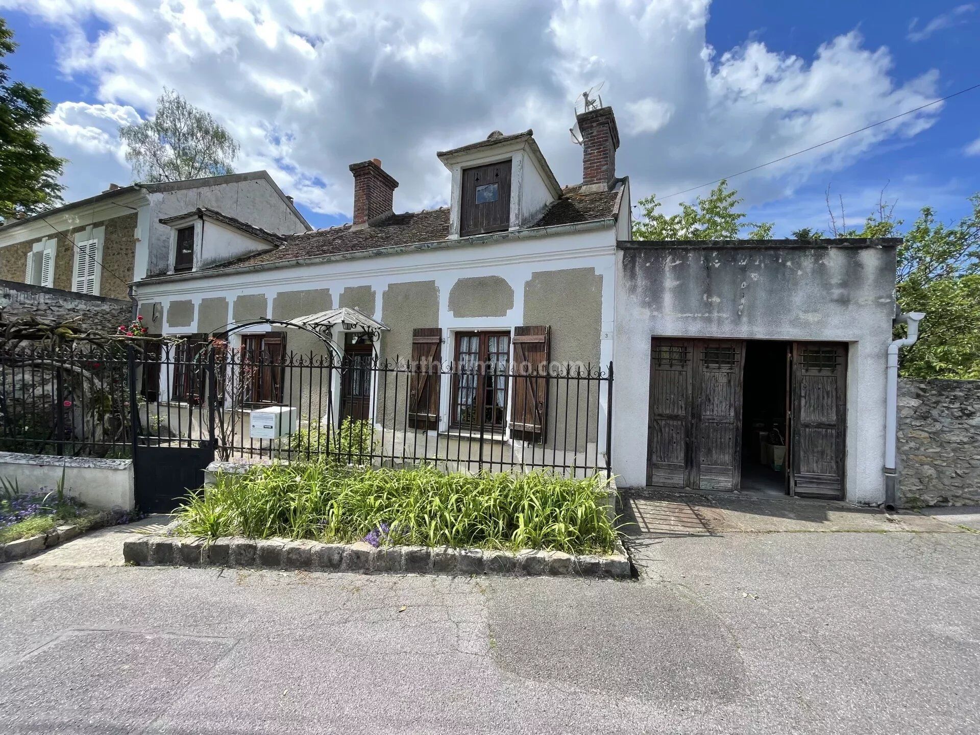 Vente Maison 69m² 3 Pièces à Soisy-sur-Seine (91450) - Arthurimmo