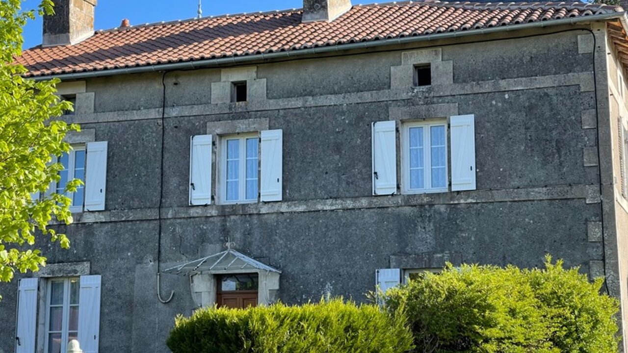 maison 8 pièces 200 m2 à vendre à Châteauponsac (87290)