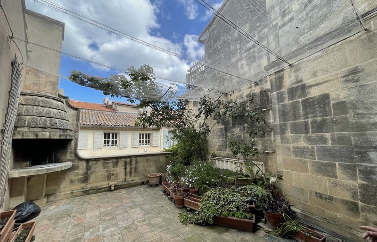 maison 7 pièces 220 m2 à vendre à Arles (13200)