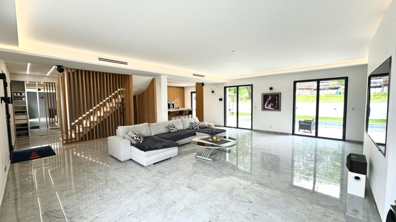 maison 6 pièces 200 m2 à vendre à Vaux-sur-Seine (78740)
