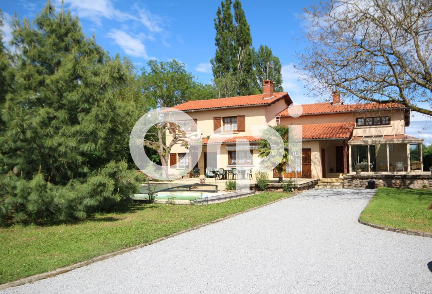 Maison de charme 5 Chambres avec grand terrain — photo 1