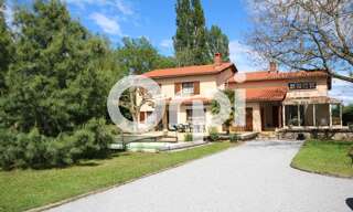 Maison 7 Pièces 268 m² à vendre à Saint-Germain-Lembron (63340)