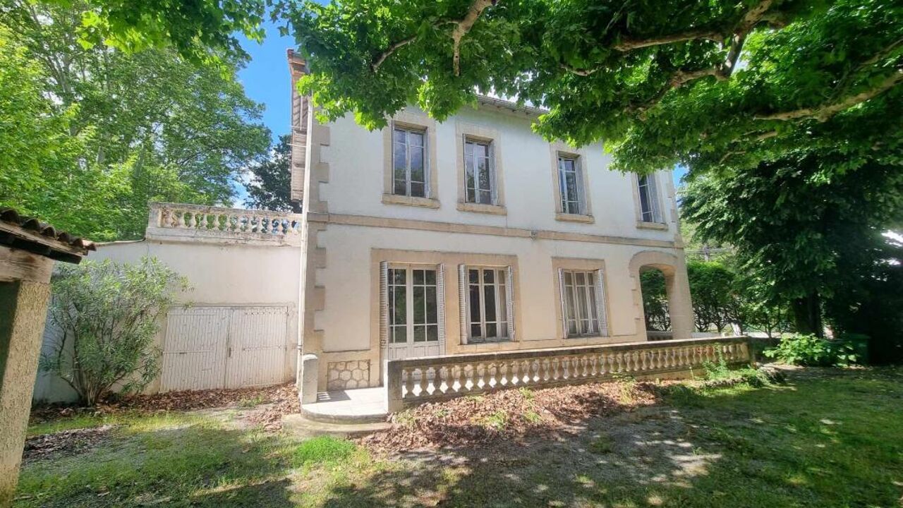 maison 5 pièces 211 m2 à vendre à Avignon (84000)