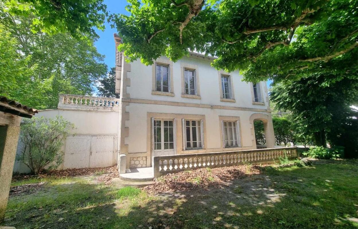 maison 5 pièces 211 m2 à vendre à Avignon (84000)