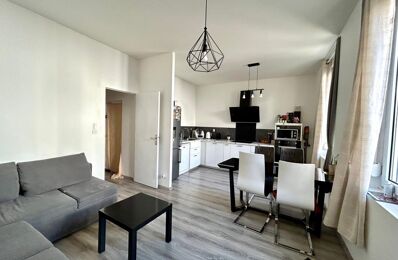 location appartement 800 € CC /mois à proximité de Bezannes (51430)
