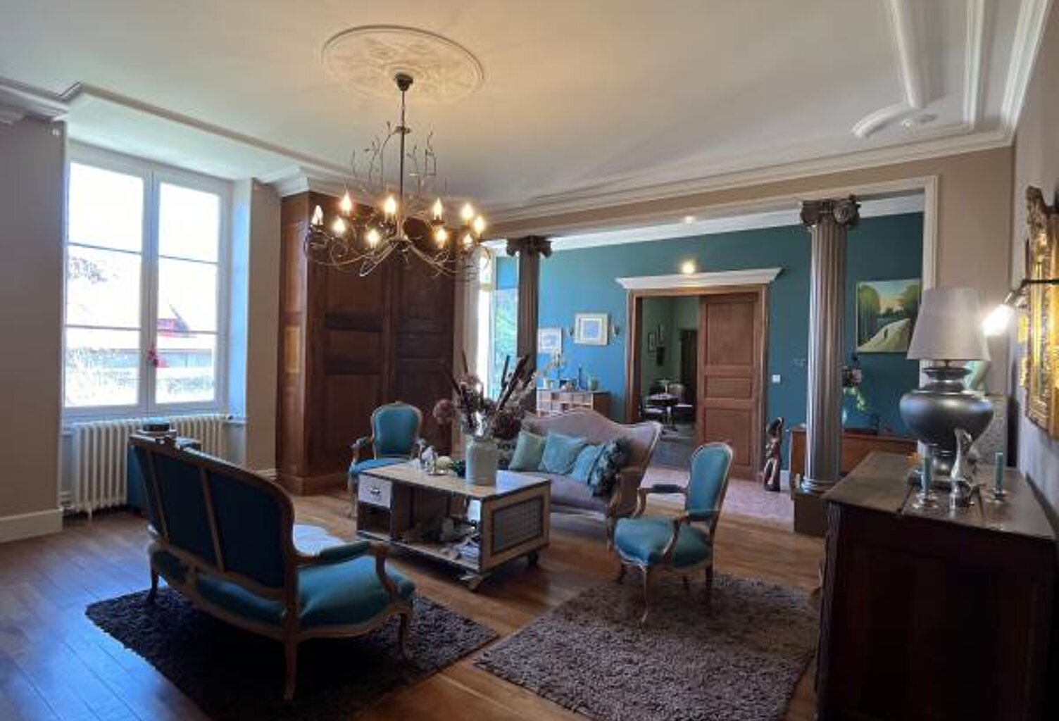 Bel ensemble immobilier à SAINT SAVIN (86310) — photo 1