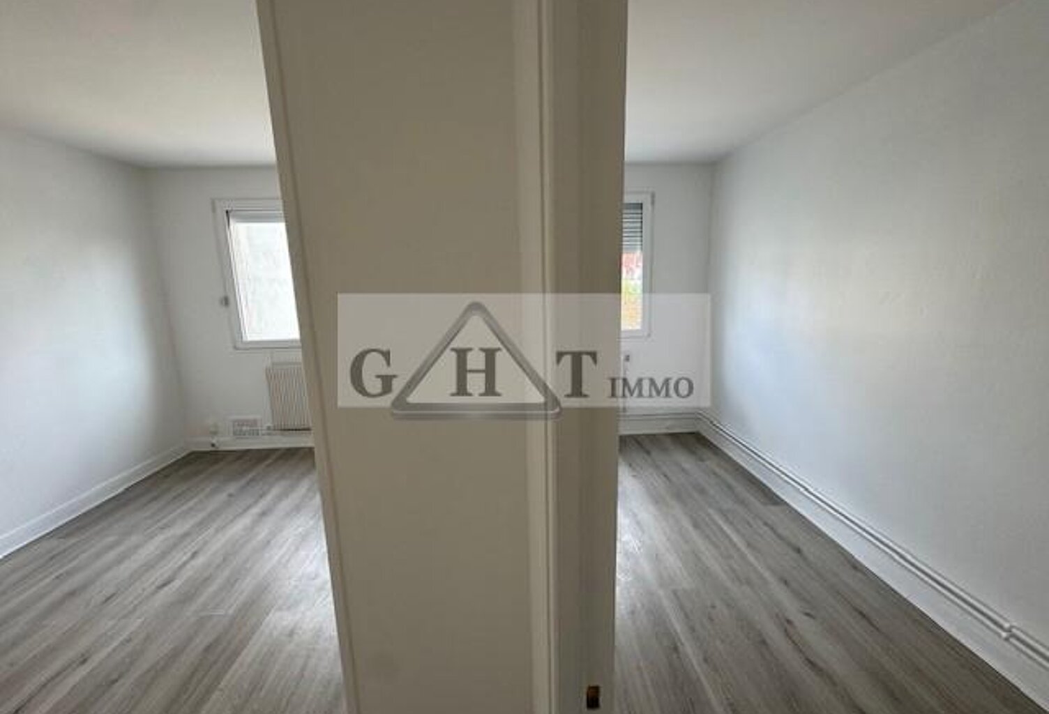 Immeuble à vendre 180 m² Vitry sur seine — photo 1