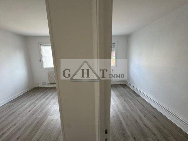 Immeuble à vendre 180 m² Vitry sur seine — photo du bien