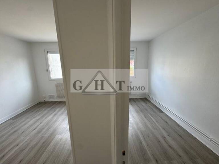 Immeuble à vendre 180 m² Vitry sur seine — photo 1