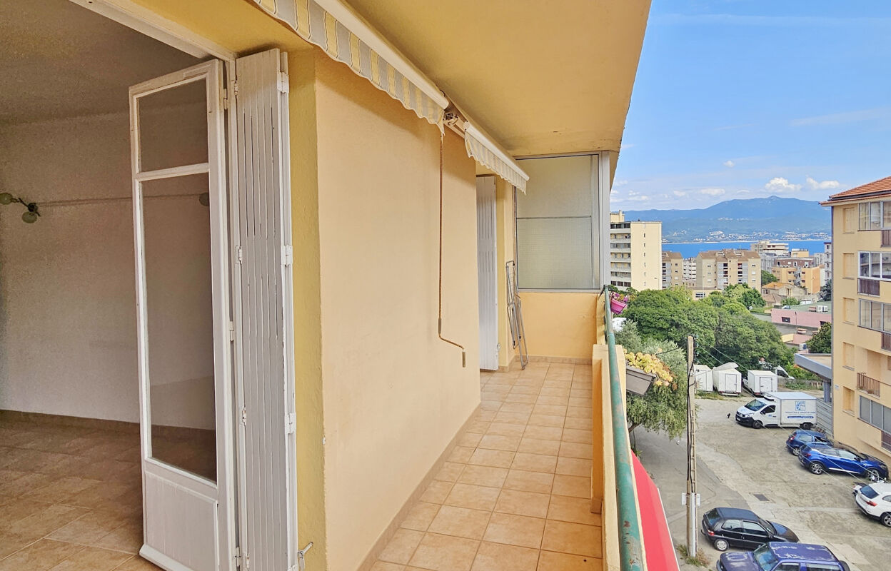 appartement 2 pièces 55 m2 à vendre à Ajaccio (20000)