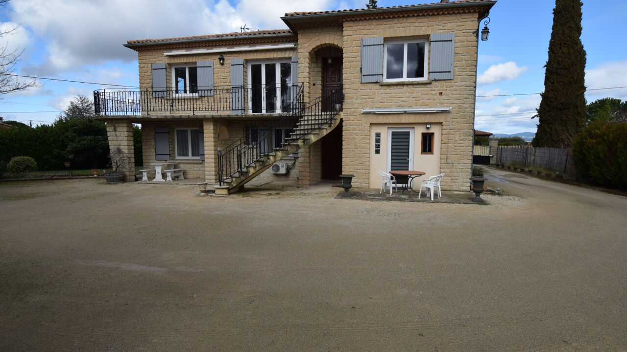 maison 8 pièces 204 m2 à vendre à Mazan (84380)