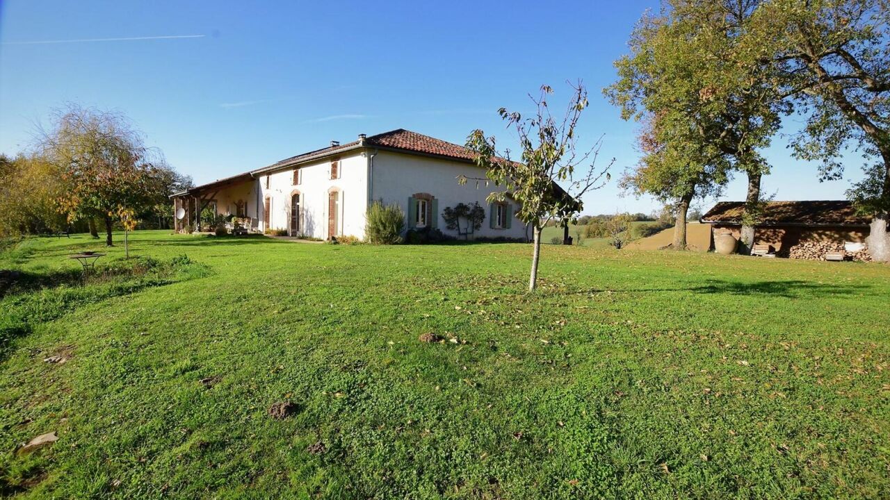 maison 7 pièces 420 m2 à vendre à Castelnau-Picampeau (31430)