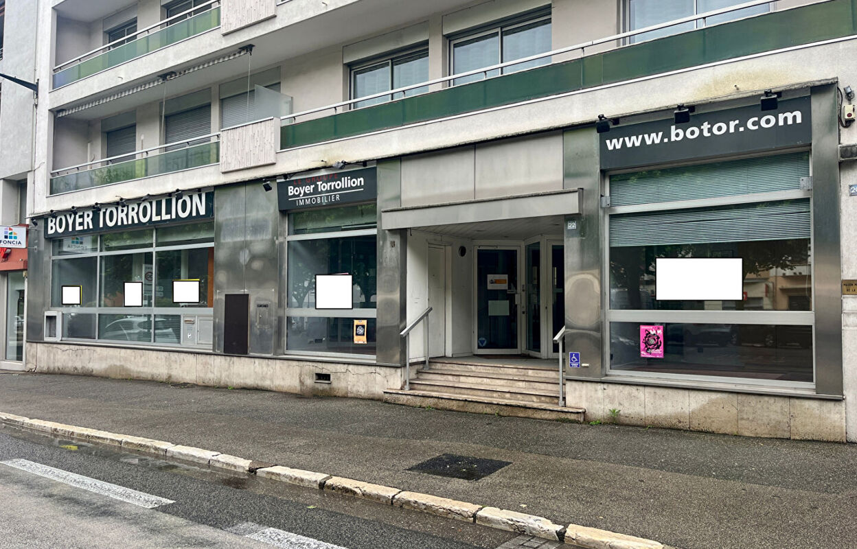 commerce  pièces 176 m2 à vendre à Voiron (38500)