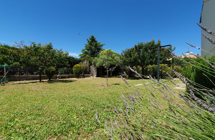 A Vendre GARD (30) - Villa P6 plain-pied à Uzès sur 855 m2 d — photo 3