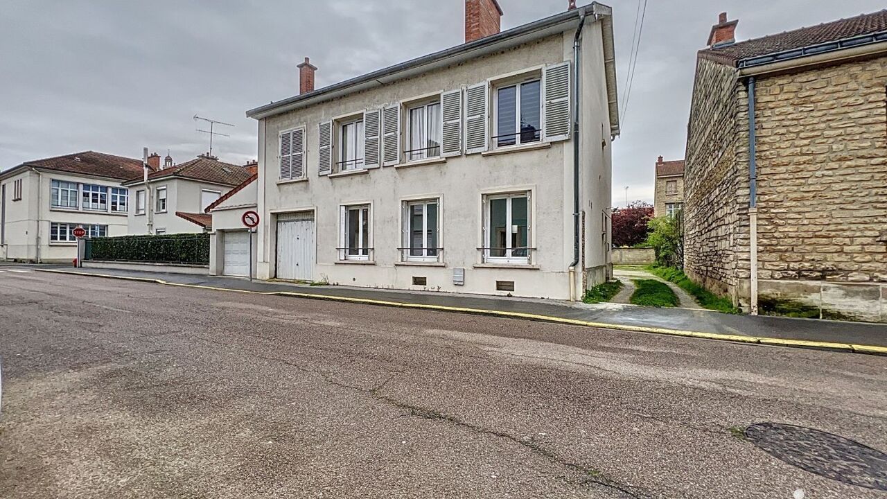 immeuble  pièces 150 m2 à vendre à Vitry-le-François (51300)