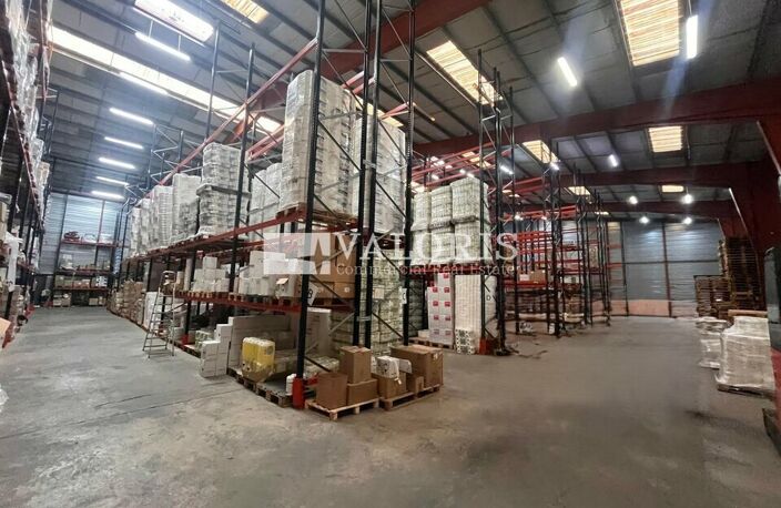 ENTREPOT - LOGISTIQUE à LOUER — photo 2
