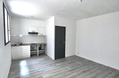 vente appartement 42 000 € à proximité de Saint-Ciers-sur-Gironde (33820)