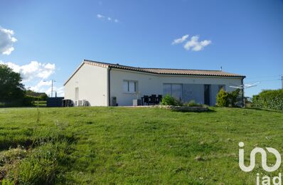 vente maison 225 000 € à proximité de Savigné (86400)