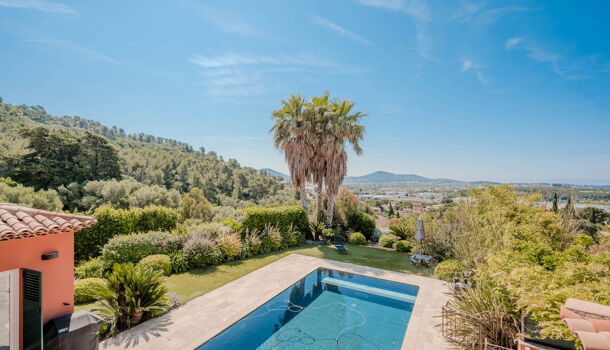 Villa / Maison 8 pièces  à vendre Valette-du-Var (La) 83160