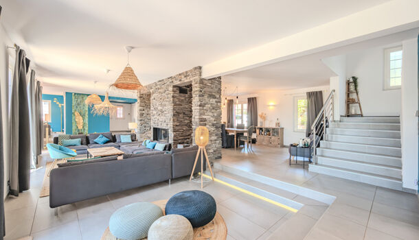 Villa / Maison 8 pièces  à vendre Valette-du-Var (La) 83160