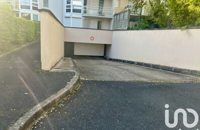 vente garage 8 800 € à proximité de Lieusaint (77127)