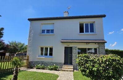 vente maison 198 000 € à proximité de Les Essarts (85140)