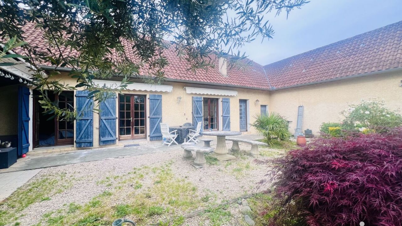 maison 5 pièces 132 m2 à vendre à Oursbelille (65490)