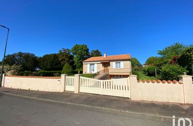 vente maison 126 000 € à proximité de Oradour-Fanais (16500)