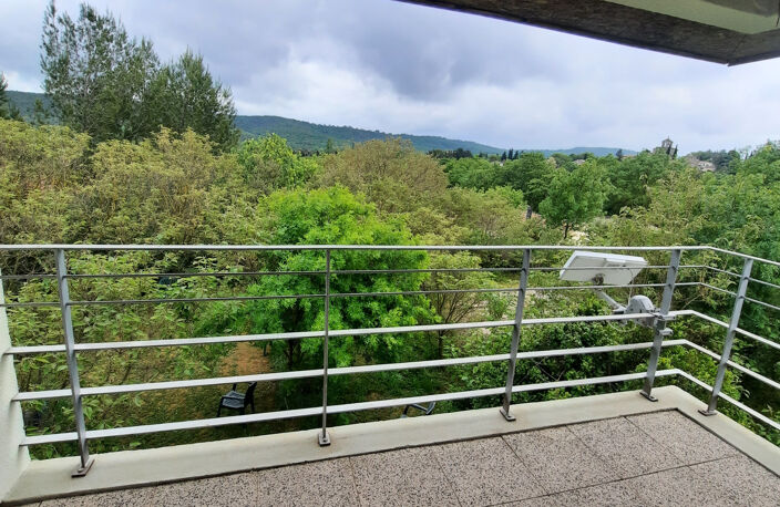 À VENDRE SECTEUR QUISSAC VILLA 4 CHAMBRES AVEC TERRAIN 2500m2 — photo 3