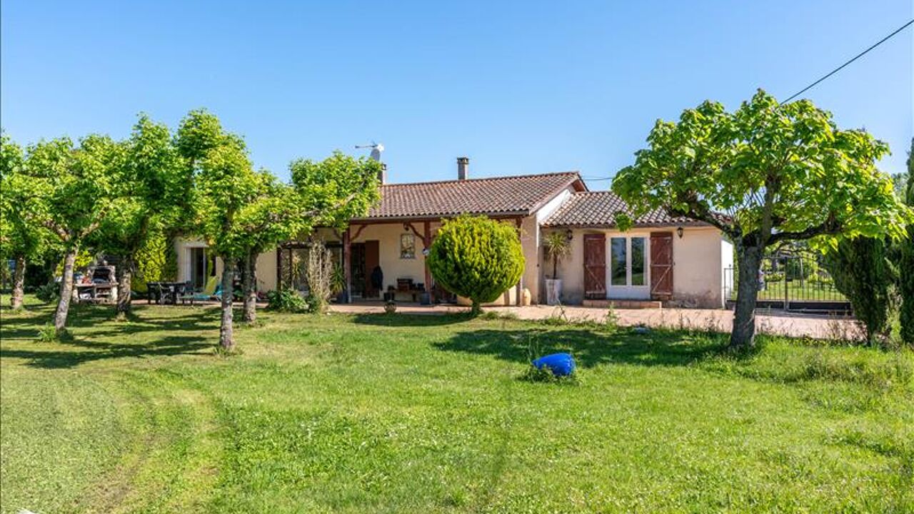 maison 5 pièces 600 m2 à vendre à Saint-Sernin (47120)