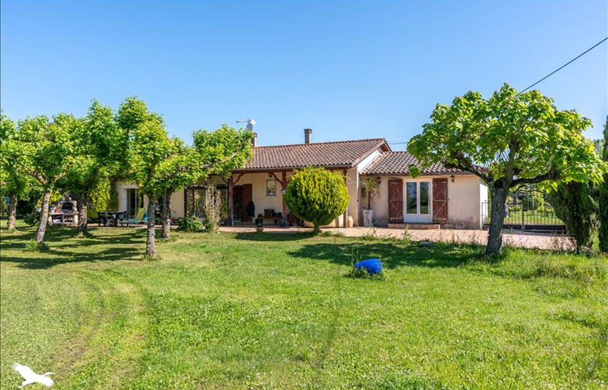 maison 5 pièces 600 m2 à vendre à Saint-Sernin (47120)