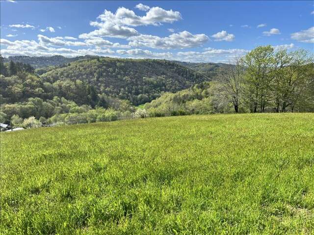 Terrain à bâtir de 0 pièces principales — photo du bien