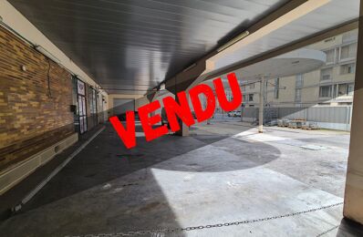 vente commerce 182 000 € à proximité de Courcy (51220)