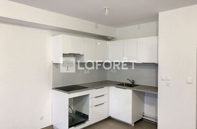 location appartement 660 € CC /mois à proximité de Martigues (13500)