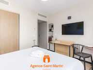 T1 — photo 4