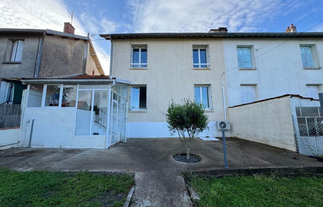 maison 3 pièces 63 m2 à vendre à Saintes (17100)