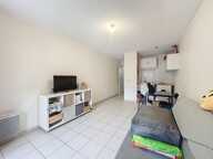 LA SEYNE SUR MER - STUDIO ET PARKING — photo 2