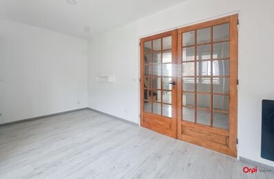 vente appartement 108 000 € à proximité de Bucy-le-Roi (45410)