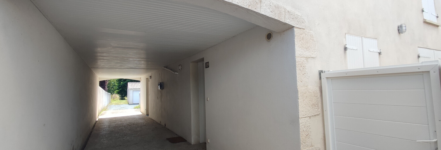 Immeuble  174 m² à vendre à Bussac-sur-Charente (17100)