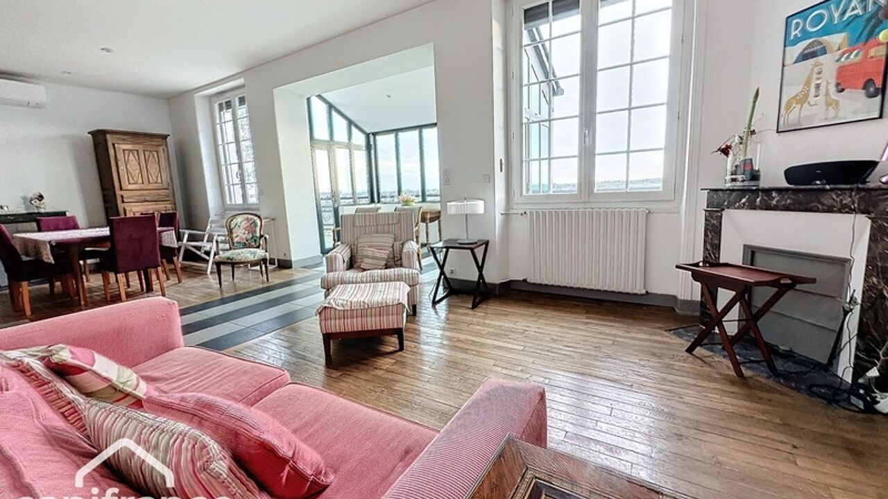 maison 8 pièces 270 m2 à vendre à Thouars (79100)